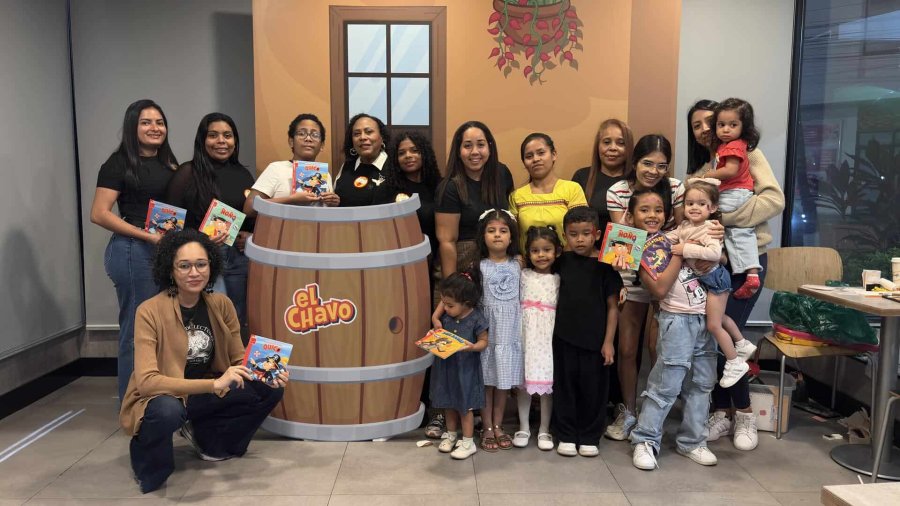 Arcos Dorados impulsa la lectura en Panam&aacute; con donaci&oacute;n de libros y encuentros familiares en McDonald&rsquo;s