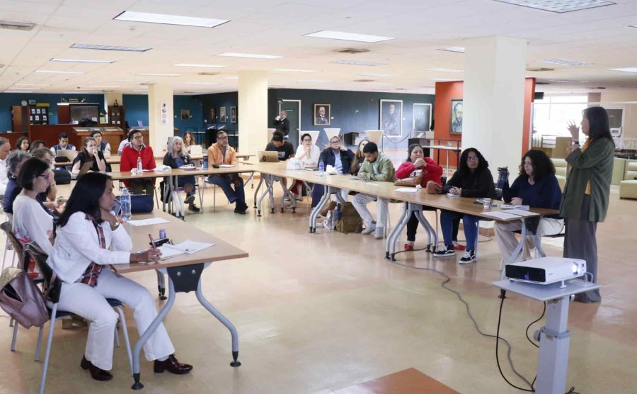 Centroam&eacute;rica Cuenta ofrece talleres de formaci&oacute;n en Panam&aacute;