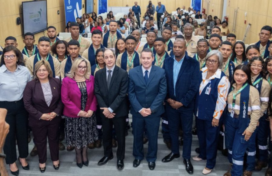 ENSA anuncia la contratación de 33 jóvenes graduados del Programa Becario de Media Tensión de ENSA de las provincias de Colón y Panamá