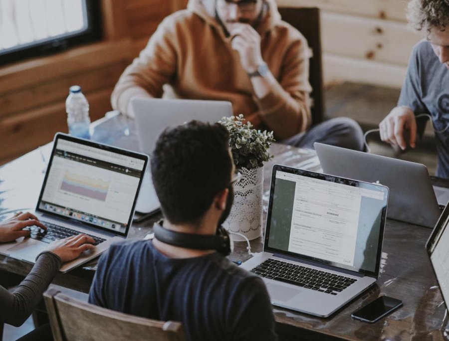 Home office y prestaciones: las prácticas laborales más valoradas por los panameños