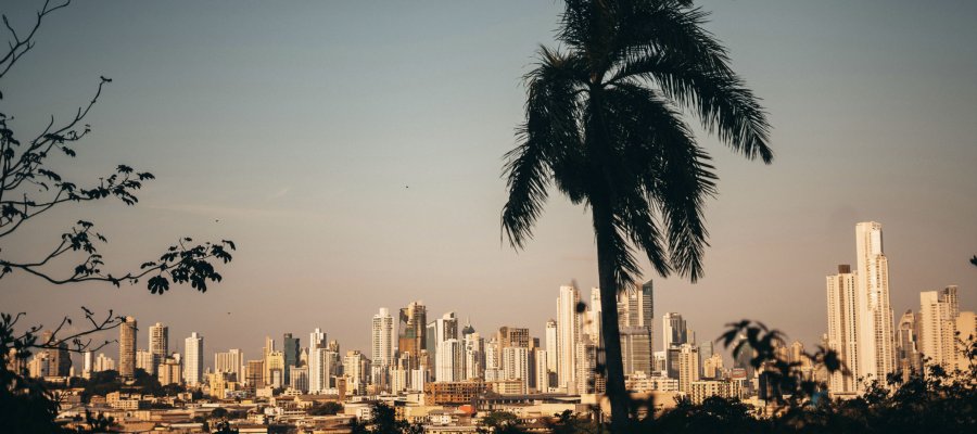 LLYC Revela los 10 Riesgos más Significativos para Panamá en su Informe de Estrategias Audaces