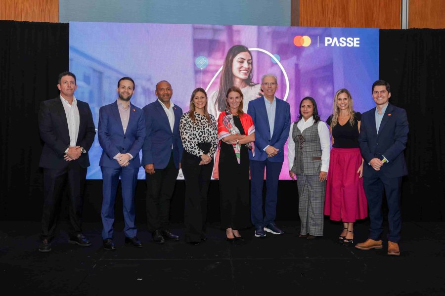 MetroBank, SONDA y Mastercard lanzan PASSE, la tarjeta que integra transporte y pagos en Panam&aacute;