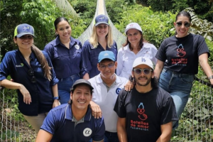 Bladex y el Canal de Panamá: una alianza que transforma residuos plásticos en progreso para las comunidades